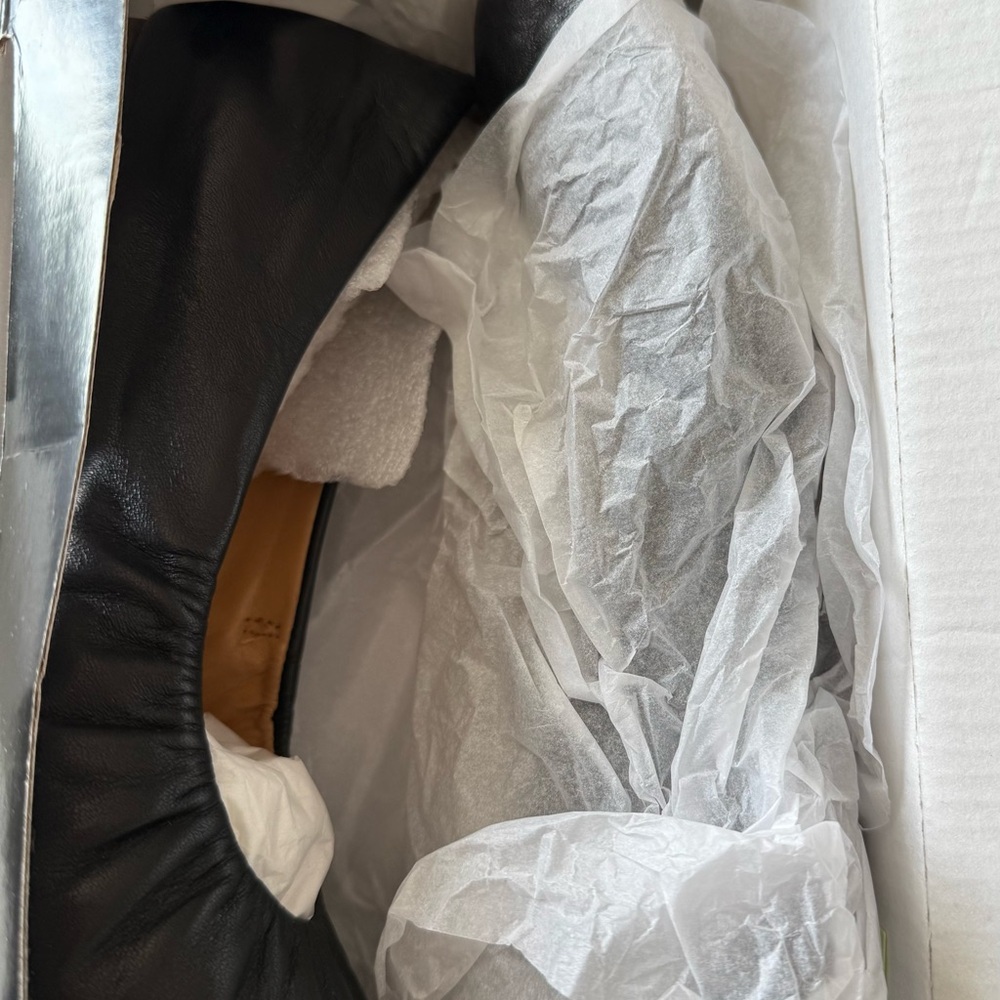 J. Crew Women's Classic Black Flats - Picture 11 of 12
